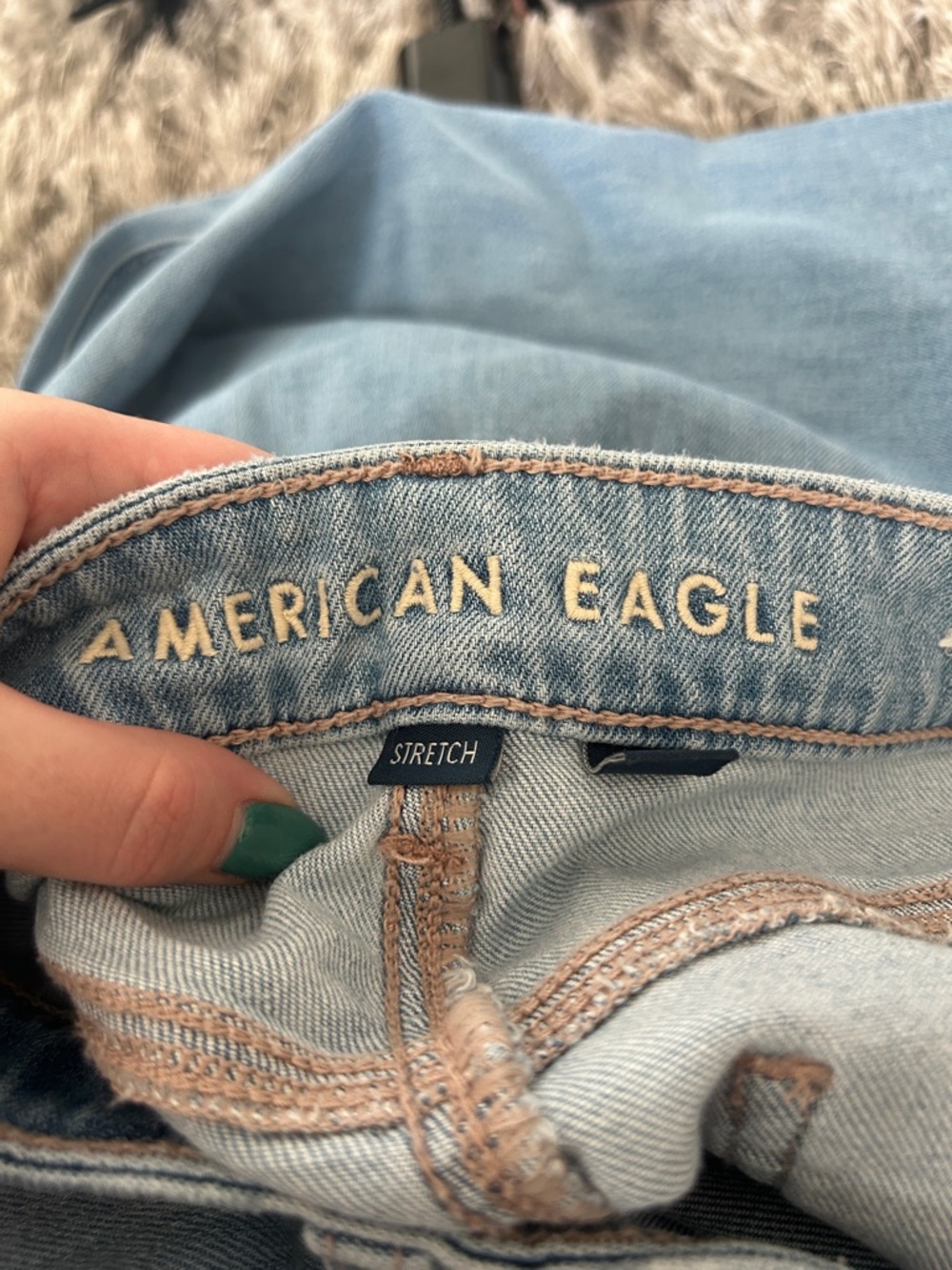 American Eagle Super High Rise Baggy Wide Leg Distressed Jeans - 6 LONG - Picture 6 of 6